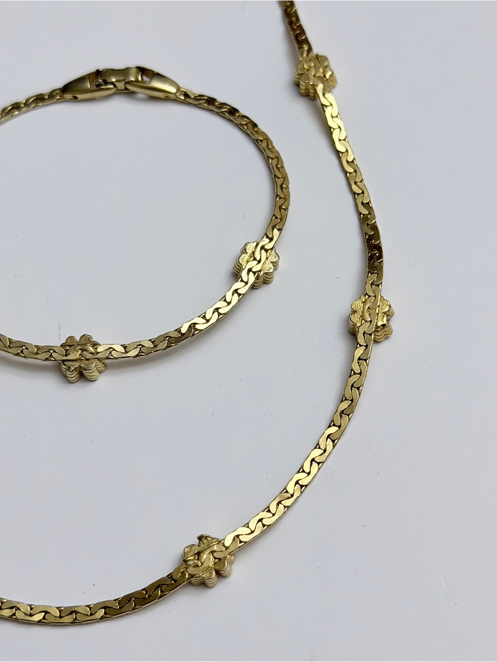 Vintage Floral Station Necklace & Bracelet Set Gold Tone - Picture 6 of 7